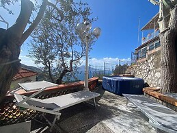 Villa Lotos