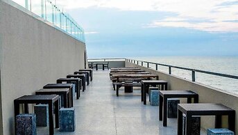 Ocean Breeze Studio