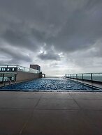 Ocean Breeze Studio