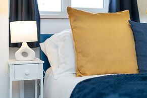 Luxurious 2 bed House - Free Parking