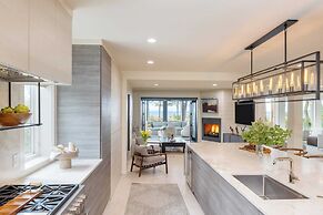 South Beach Serenity by Avantstay Private Pool + Beach Access