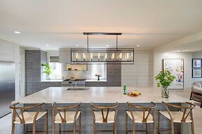 South Beach Serenity by Avantstay Private Pool + Beach Access