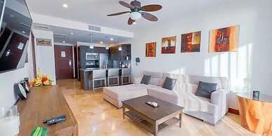 Seaview Oasis 1-BRSuite in Croc's casino