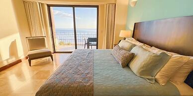 Seaview Oasis 1-BRSuite in Croc's casino