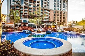 Seaview Oasis 1-BRSuite in Croc's casino