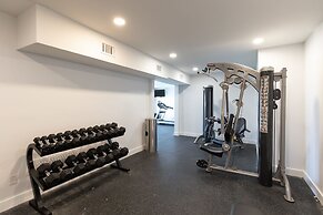 Sterling Sands 306 2 Bedroom Condo by RedAwning