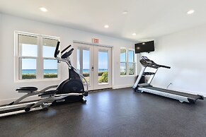 Sterling Sands 306 2 Bedroom Condo by RedAwning