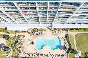 Sterling Sands 306 2 Bedroom Condo by RedAwning