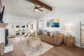 1571 San Elijo 3 Bedroom Home by RedAwning