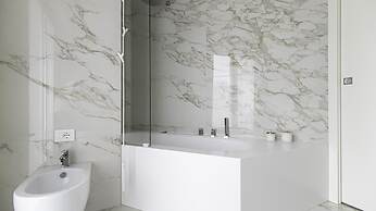 Transiti 20 in Milan