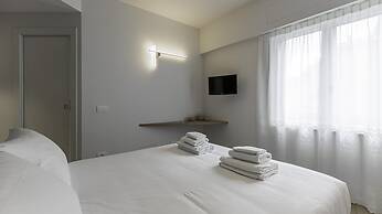 Transiti 20 in Milan