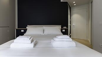 Transiti 20 in Milan