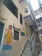 Goroomgo H.R. Guest House Varanasi