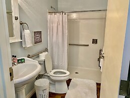 Arbor Rose Boutique Hotel
