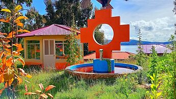 Amantani Samary Lodge