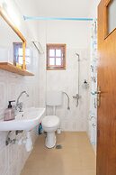 Despoina Rooms Potami