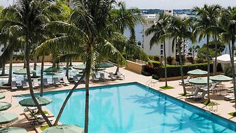 Suite - City View at Four Seasons Miami