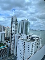 Suite - City View at Four Seasons Miami