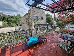 Guesthouse Villa Mlini