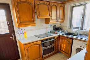 1 Bed House - Parking & Wifi