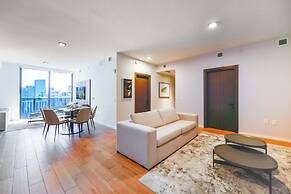 Apt Near Miami's Top Events at Bayfront