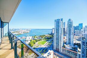 Apt Near Miami's Top Events at Bayfront