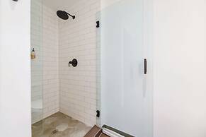 Apt Near Miami's Top Events at Bayfront