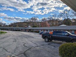 Beaver Falls Motel