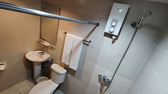 Rajah Park Hotel by Hiverooms