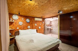 Ancient Saigon House BenThanh Center