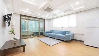 Yeosu Bebeolleh Pension