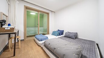 Yeosu Bebeolleh Pension