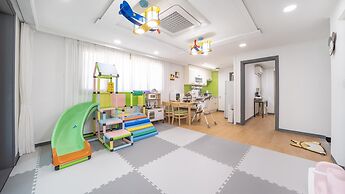 Yeosu Bebeolleh Pension