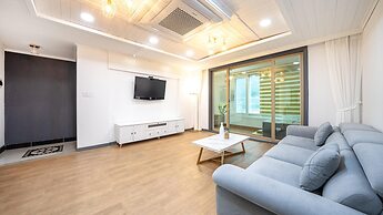 Yeosu Bebeolleh Pension