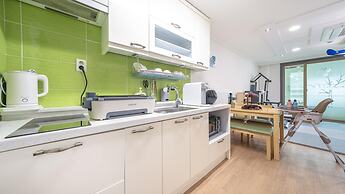 Yeosu Bebeolleh Pension