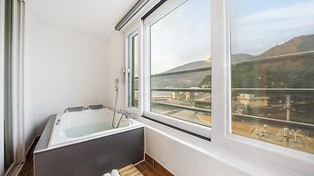 Yeosu Bebeolleh Pension