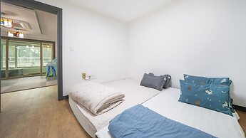 Yeosu Bebeolleh Pension