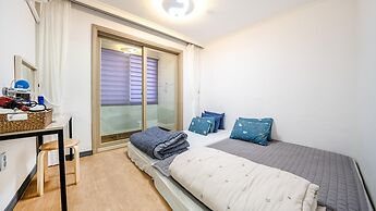 Yeosu Bebeolleh Pension