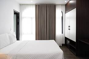 Charming Hill Hotel Cat Ba