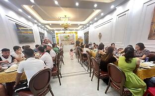 Charming Hill Hotel Cat Ba