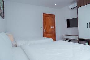 Charming Hill Hotel Cat Ba