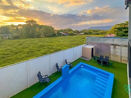 Modern Uvita Beachhouse by Whale's Tale