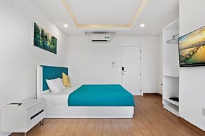 Lyn's Hotel & Apartment