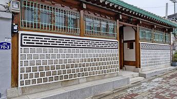 Leedo Hanok