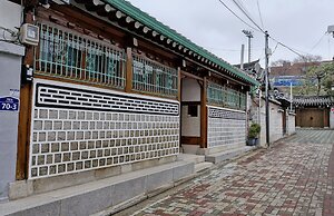 Leedo Hanok