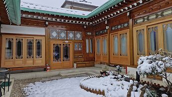 Leedo Hanok