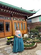 Leedo Hanok