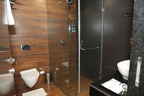 Grand Continent Anjuna A Sarovar Portico Affiliate Hotel