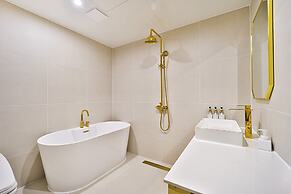 Den Basta Hotel Daeyeon