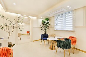 Den Basta Hotel Daeyeon